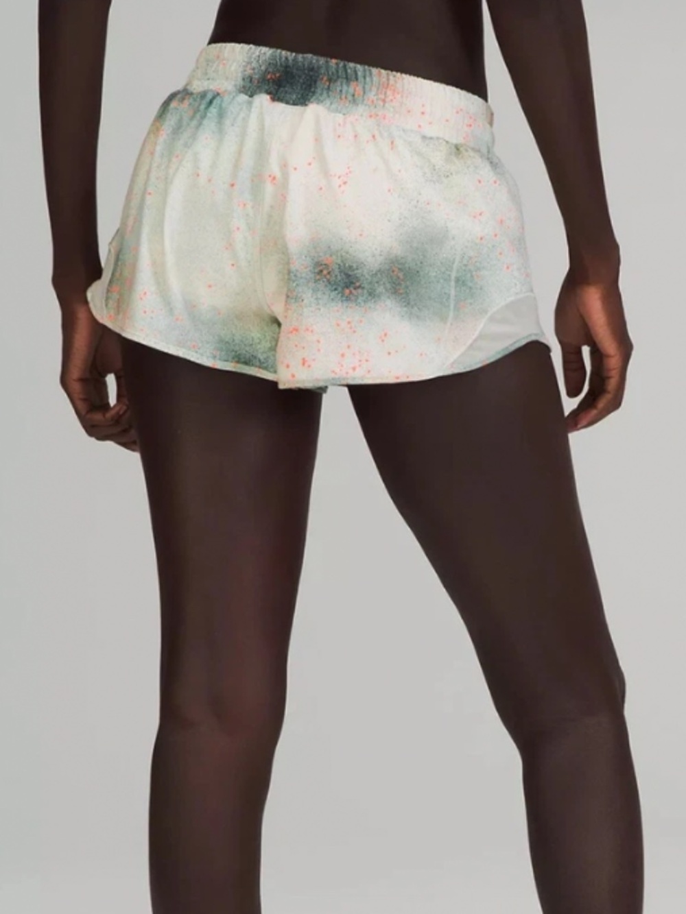 Lululemon Hotty Totty shorts 12